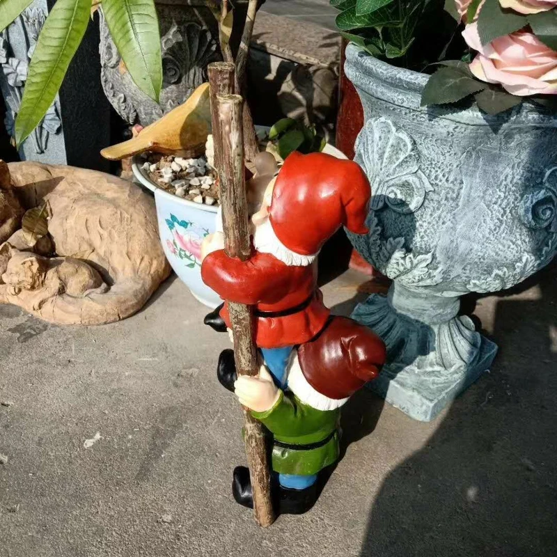 

American Simulation Cartoon Sculpture Character Resin Climbing Stairs Dwarf Ornaments Garden Kindergarten Courtyard Crafts Decor