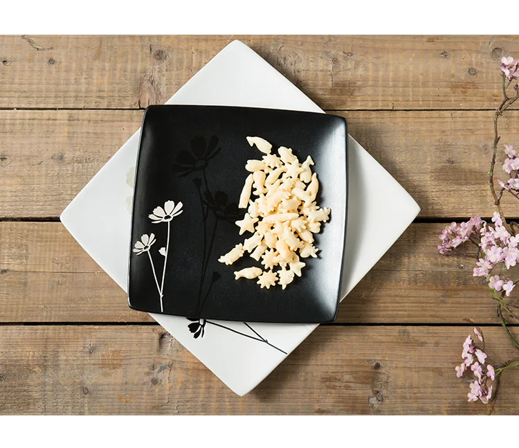 

Hand-painted Daisy Ceramic Tableware Black and White Square Plate Cup Household Hexagonal Small Bowl Square Bowl Cup