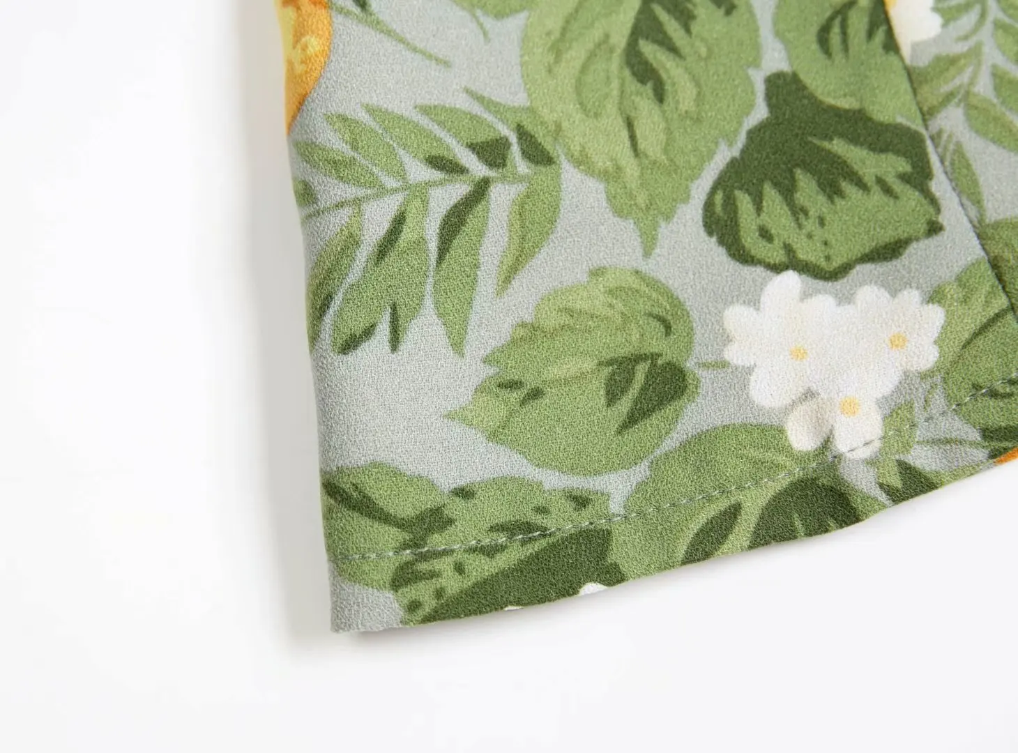 Магазин 2024 зеленый тонкий Топ траф с желтым лимонным принтом эластичная майка