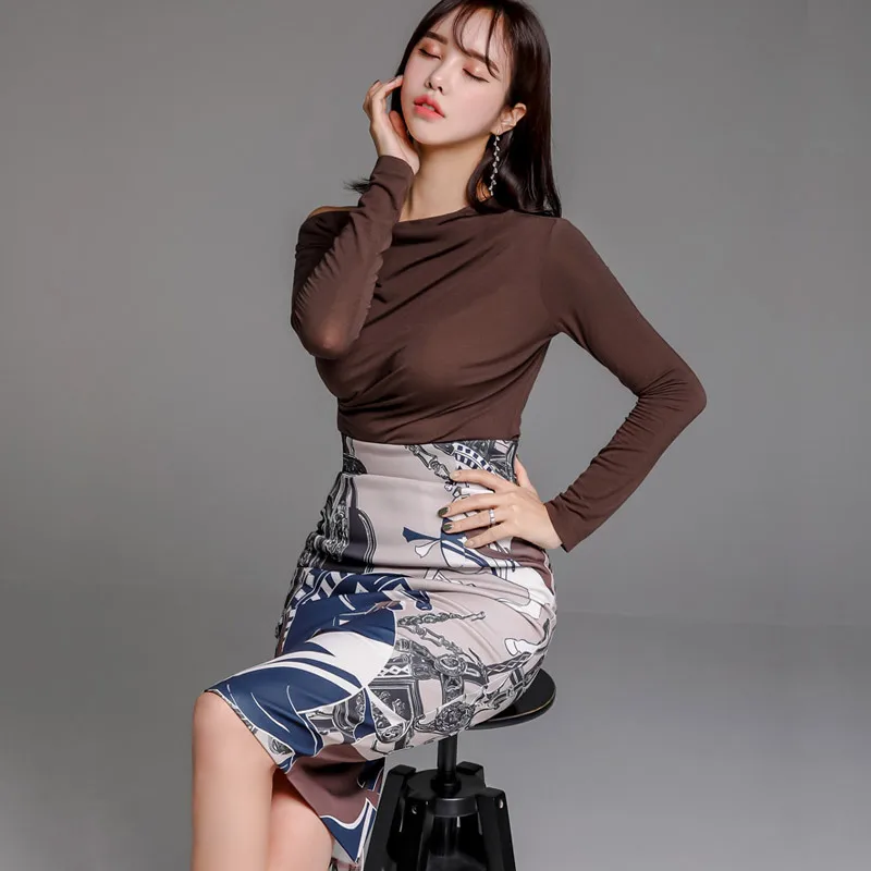 

Ladies Slash Neck Sexy Blouse and Print Bodycon Skirt Women 2 Piece Set 2020 New Arrival Brand Designer Runway Two Piece Set