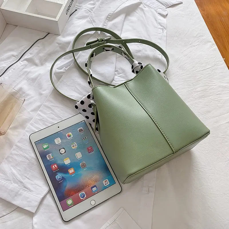 

Fashion Women Shoulder Bag Big New Female Handbag Multifunction Ladies Shopping Bag White Commute All-match Artificial Leather