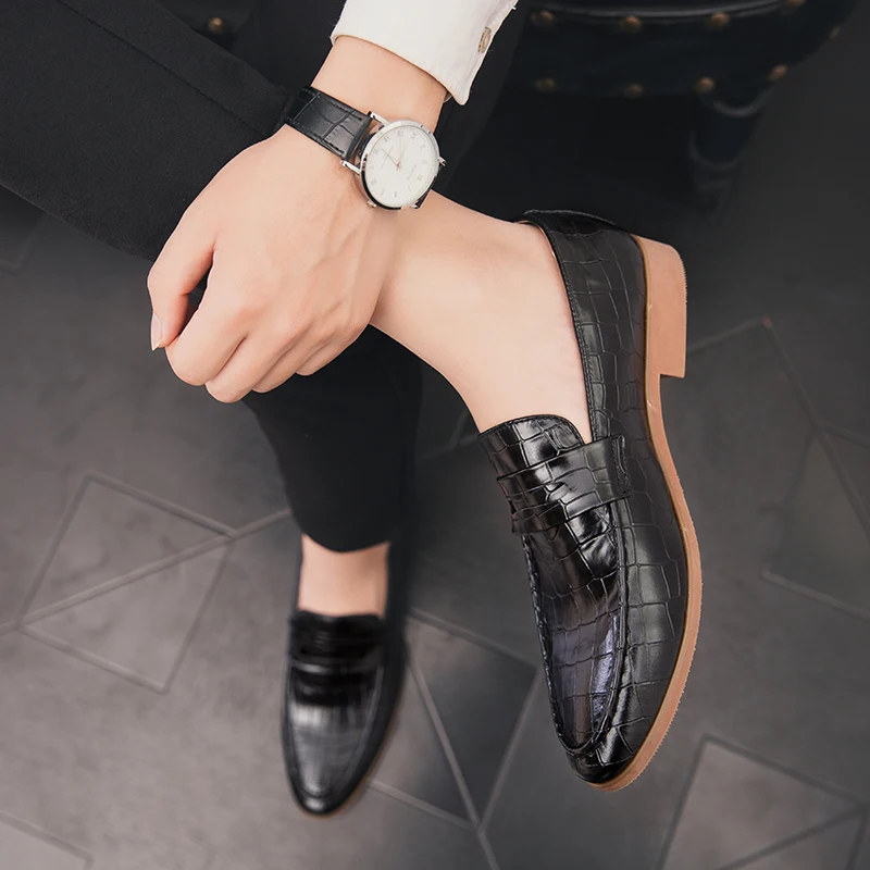 Мужские классические кожаные туфли коричневые повседневные на весну-осень 2019 |