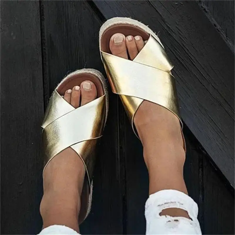 Шлепанцы женские с леопардовым принтом пикантные сандалии на платформе пляжные