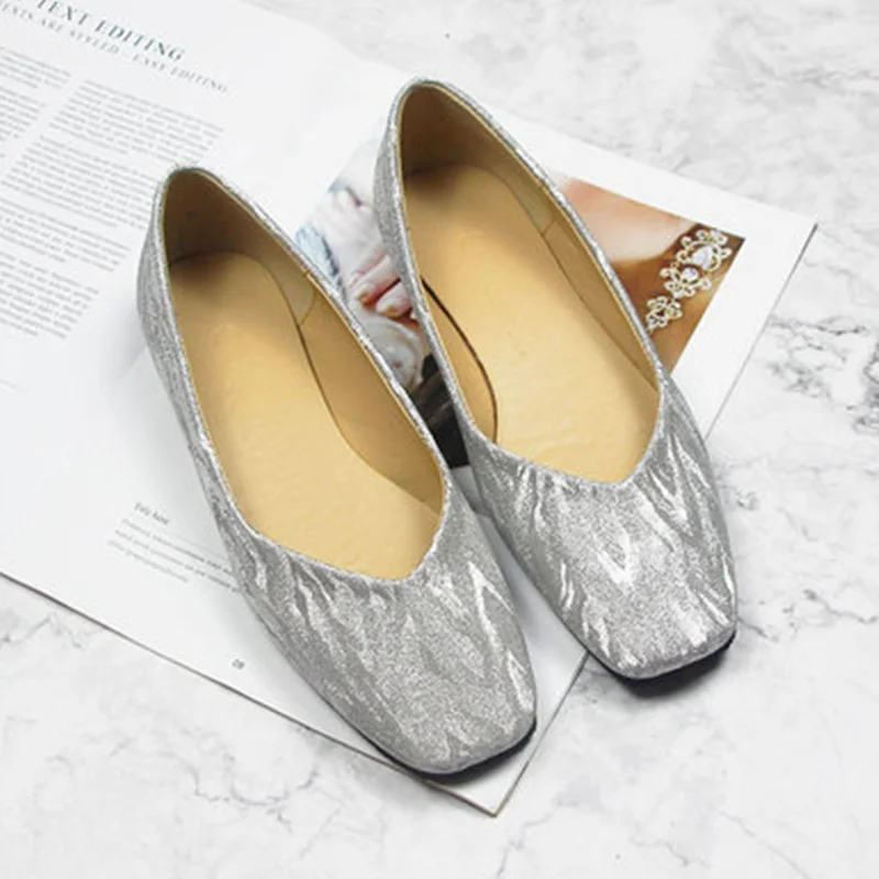 Новинка осень 2018 г. увеличивающие рост обувь для женщин Туфли лодочки на низком