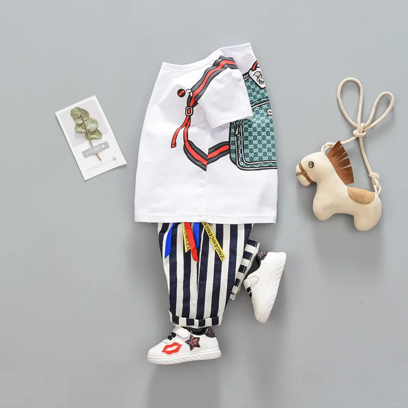 Летняя одежда с короткими рукавами для маленьких мальчиков хлопковый комплект