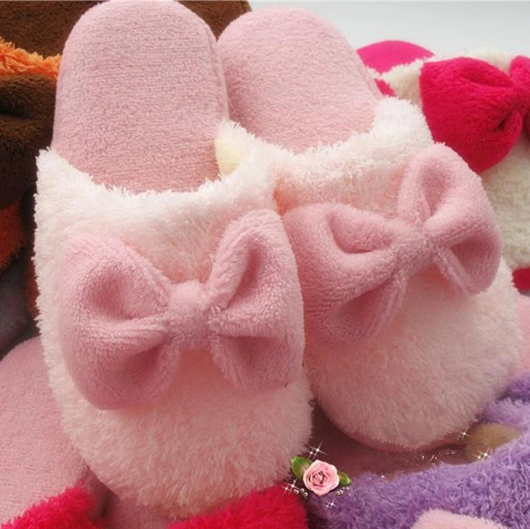 Зимние тапочки сандалии женская обувь милые женские теплые домашние с розочками