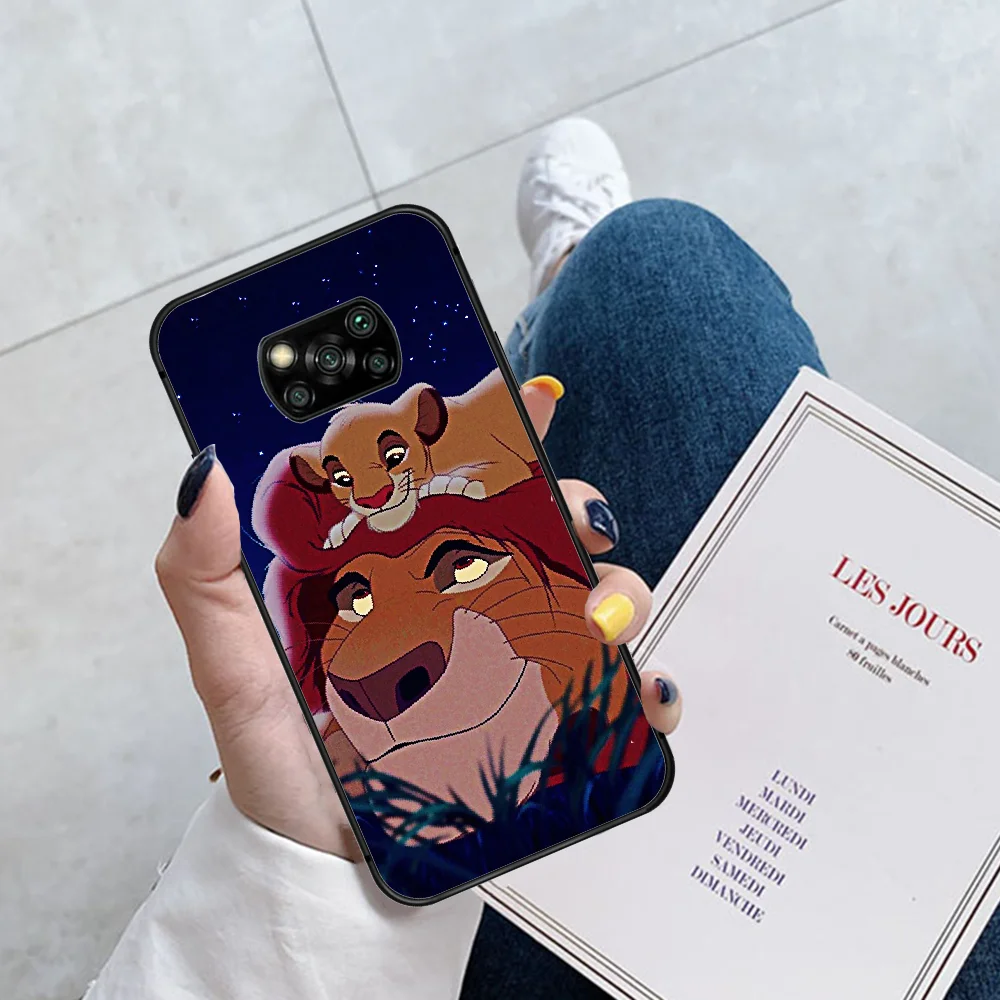 

Cartoon Cute Lion King Phone Case Cover Hull For Xiaomi Mi A2 A3 8 9 SE 9T 10 10T Lite Pro Ultra Poco X3 black Bumper Painting