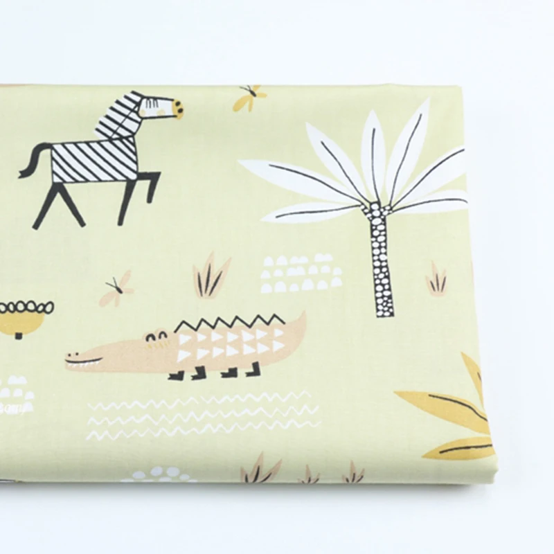 Саржевая хлопчатобумажная ткань с мультяшным динозавром для рукоделия одеял