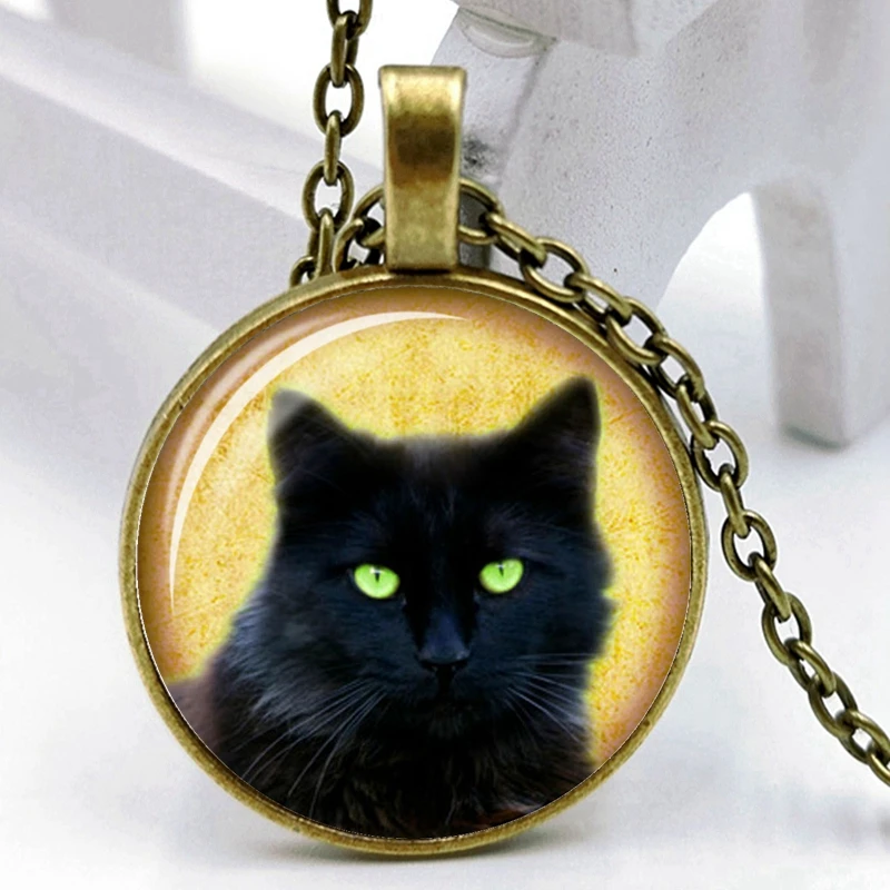

2021 Fashion Creative Cute Black Cat Time Glass Pendant Necklace Men and Women Jewelry Sweater Chain