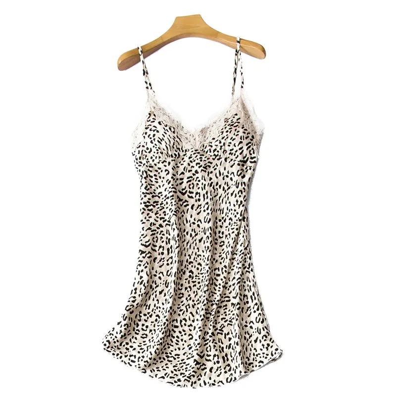 

Women Nightwear Leopard 4PCS Pajamas Set Sexy Kimono Gown Satin Sleepwear With Pads Silky Bathrobe Lace Intimate Lingerie