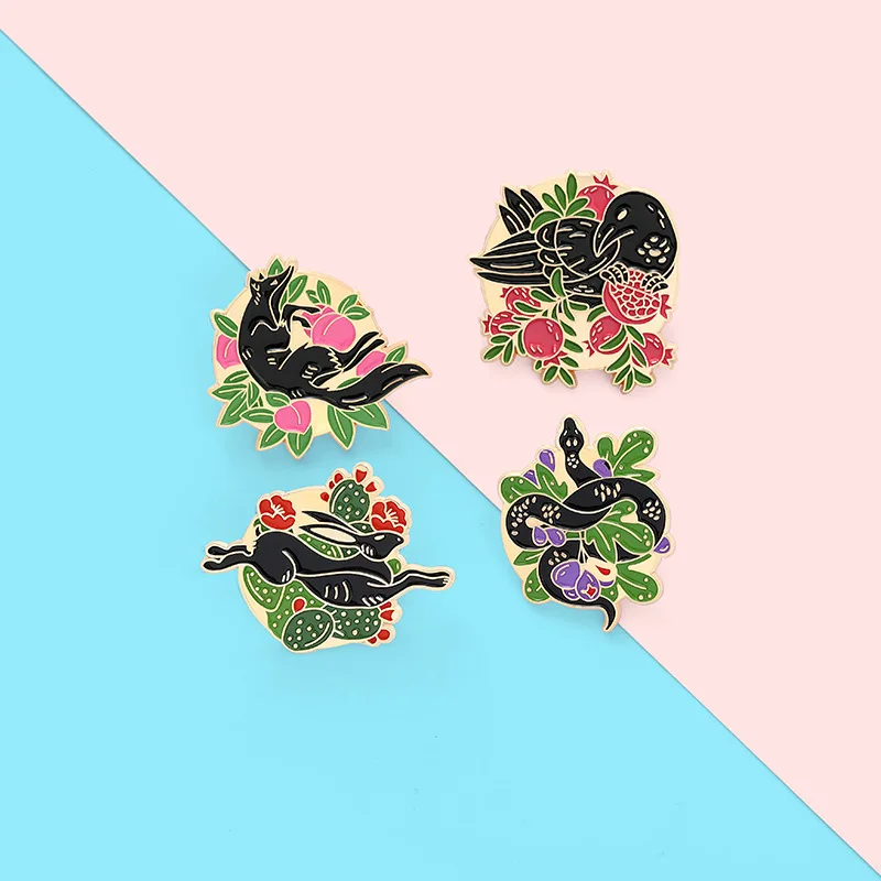 

1PC Cute Animals with Flowers Enamel Pin Snake Rabbit Fox Crow Badges Cartoon Black Pins Gifts for Friends Jewelry Hot Sold
