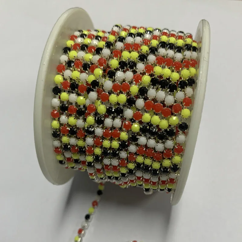 Taidian 4 цвета Стразы из смолы чередующиеся SS8 серебряные металлические стразы цепи