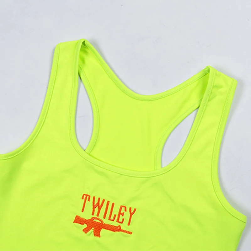 Комплекты спортивной одежды с вышивкой пикантные шорты надписью розово красные