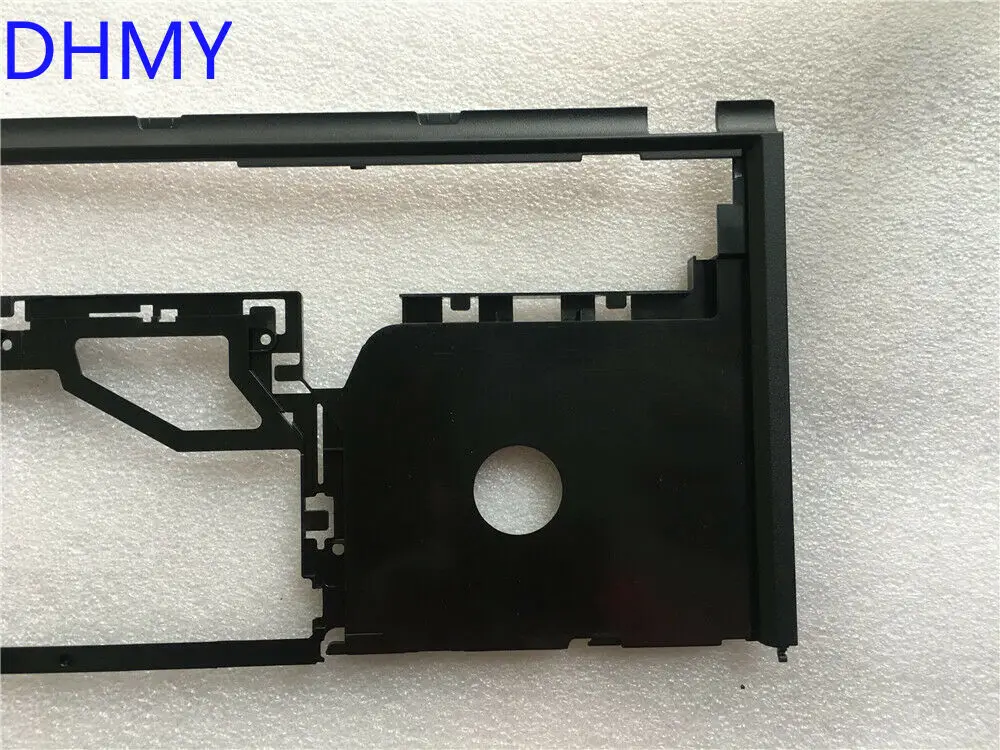 

New and Original Laptop Lenovo Thinkpad X230 X230I Palmrest keyboard bezel frame cover Upper Case 04W3724