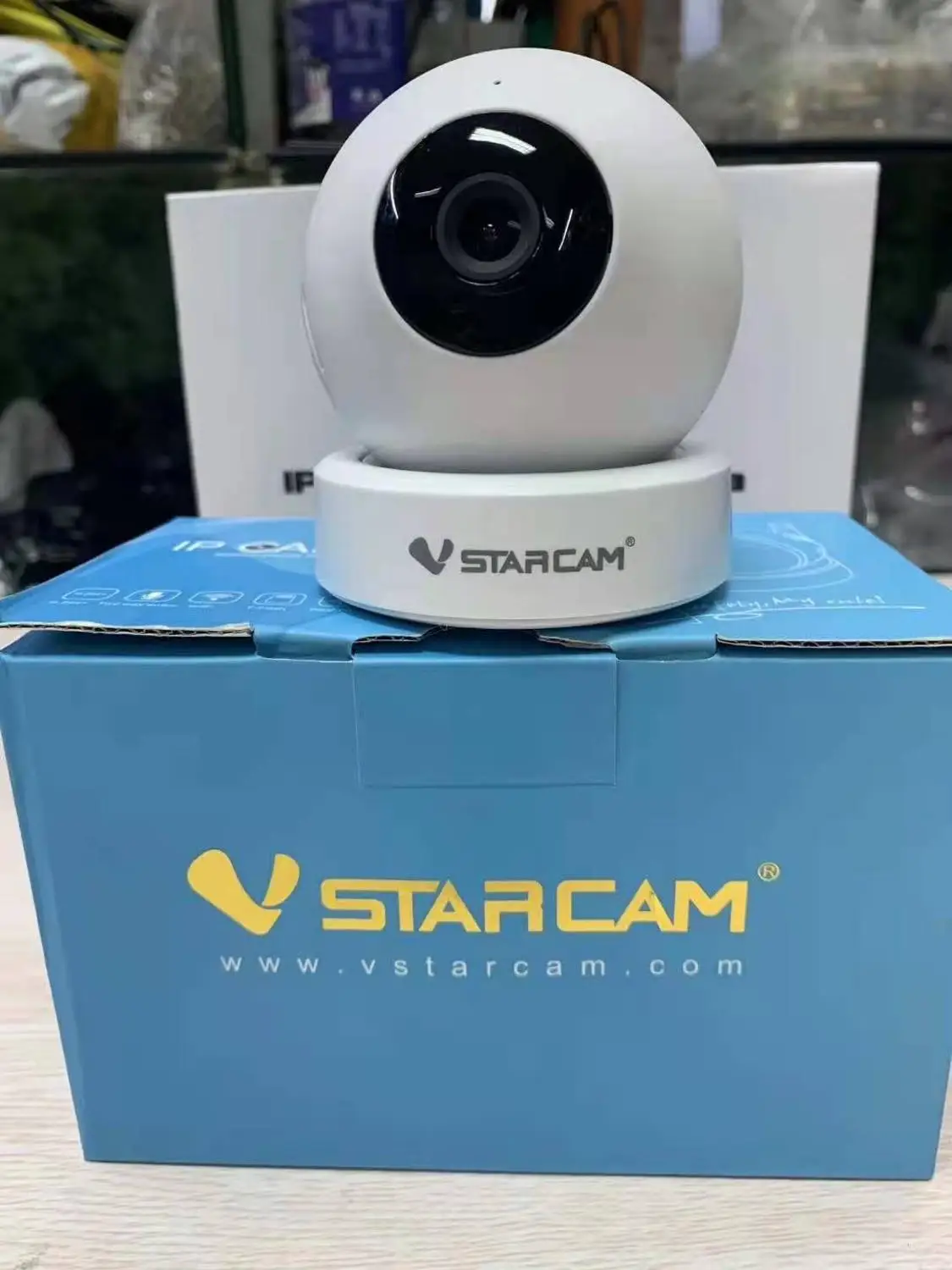 

Vstarcam G43 2MP 1080P Motion Detection Wireless PTZ IP Camera Two Way Intercom Baby Monitor