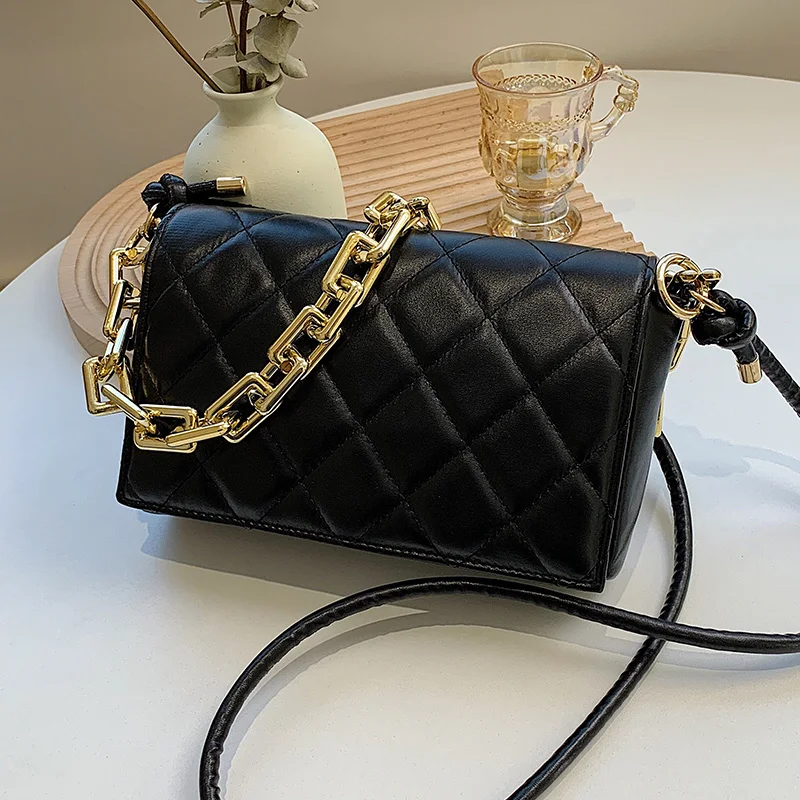 

Quilted Chain Shoulder Bags for Women Simple Small Messenger Bag Diamond Lattice Ladies Tote Crossbody Bags Casual Flap Handbags