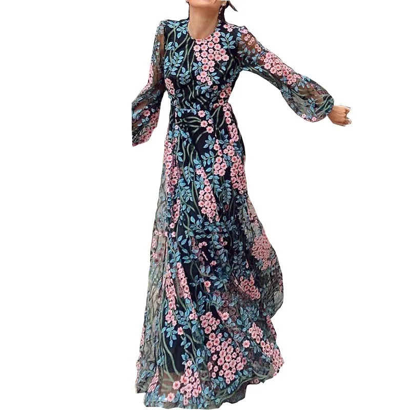 

Floral Embroidery Boho Pleated Vintage Maxi Dress Women Sexy Lady Chiffon Summer Long Dress Women Backless Beach Dresses Female
