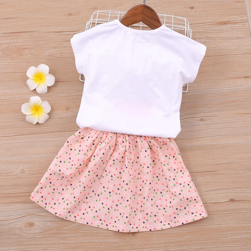 Комплект летней детской одежды для девочек футболка с принтом кролика + юбка 2 шт.
