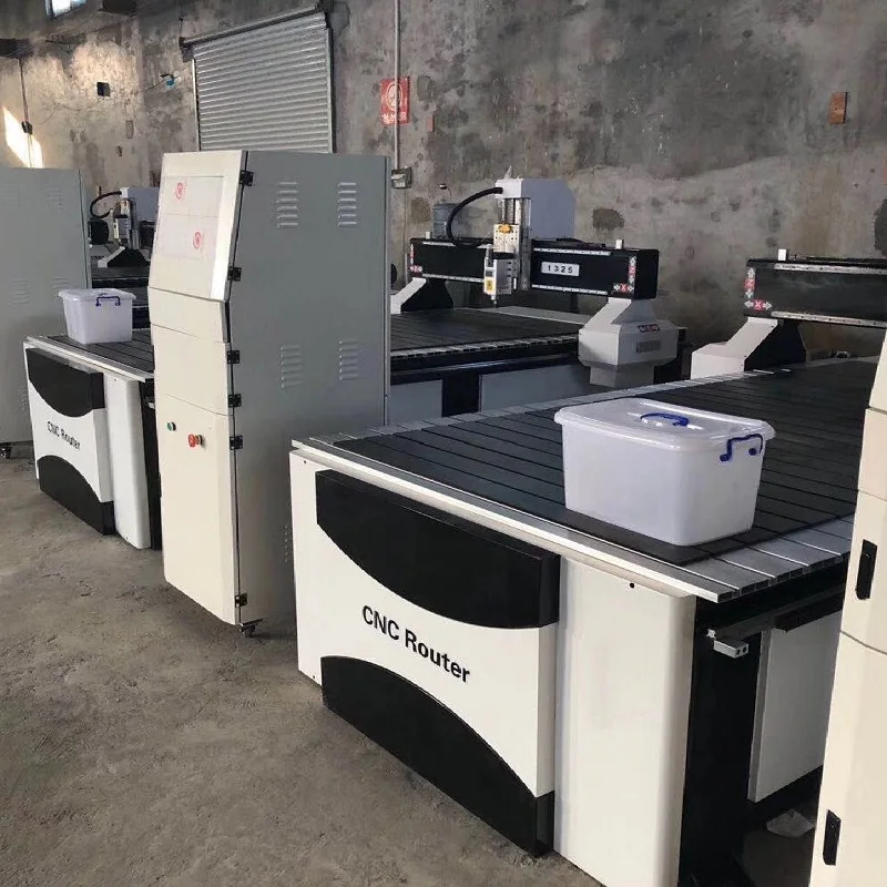 Алюминиевый стол Robotec 1325 CNC рекламная машина для резки/акриловый фрезерный