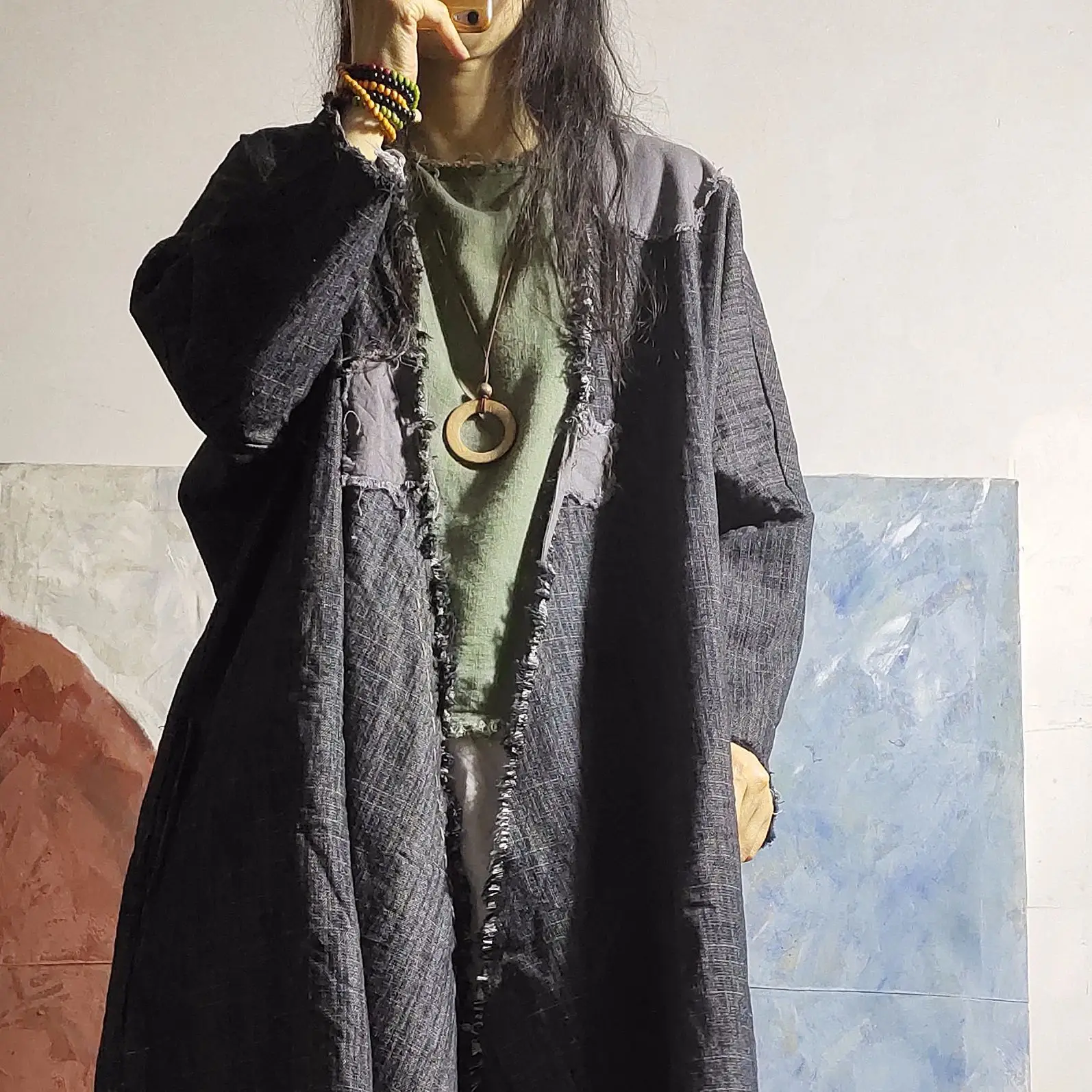 Женский рваный джинсовый тренчкот длинное пальто в стиле ретро с вышивкой