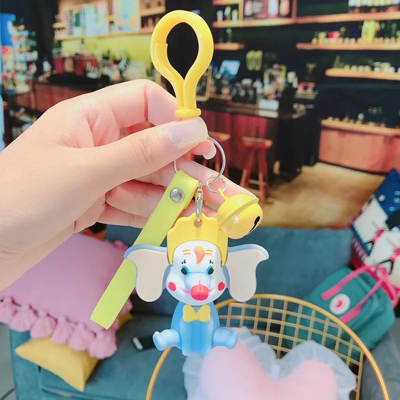 LOVELY CARTOON GLUE DUMBO FIGURINE KEYCHAIN KOREAN VERSION STYLE FEMALE CREATIVE DIY MANUAL GIFT COUPLES ORNAMENTS ON - Прикольный брелок с фигуркой Дамбо в стиле корейской версии для женщин, креативный подарок для пары или орнамент для декора.
