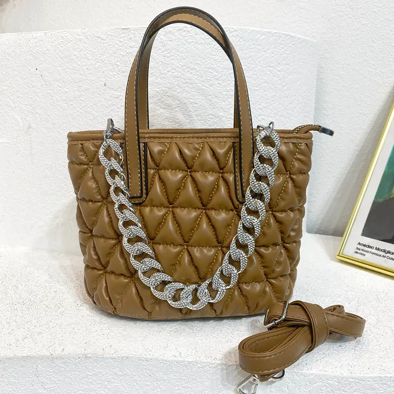 

Winter New Space Bag for Woman high quality leather Crossbody Bag brand Designer chain Shoulder Bags trend Folds Female Handbag