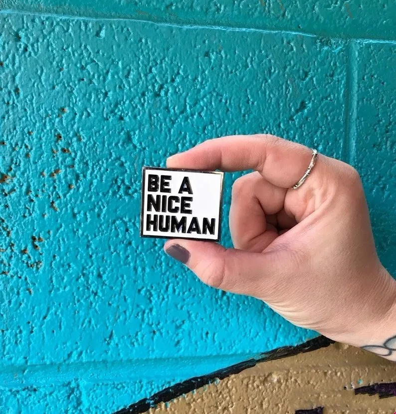 Женская эмалированная брошь BE A NICE украшение из эмали|Броши| |