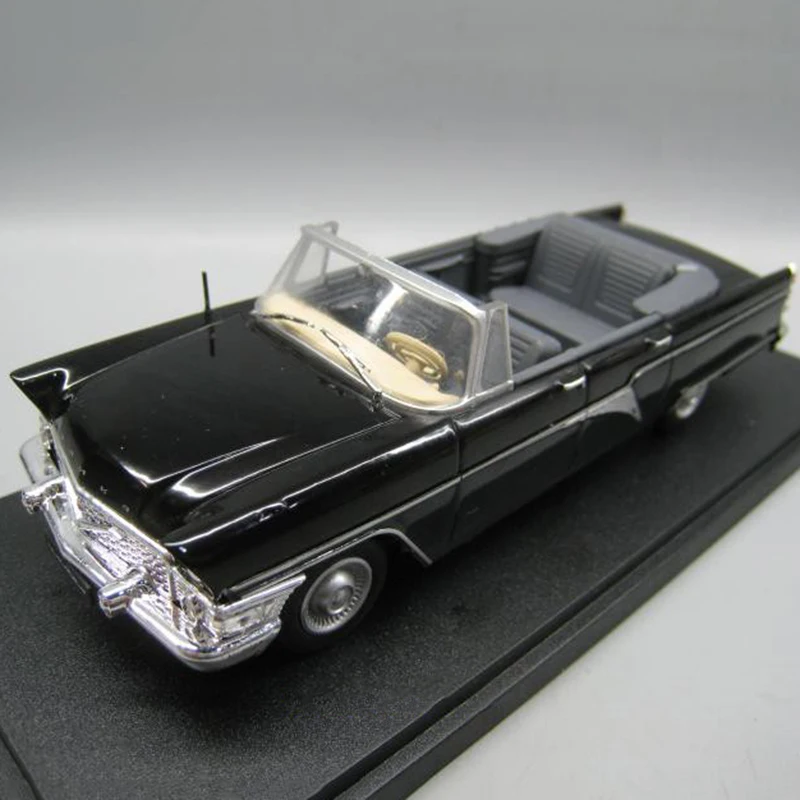 Модель автомобиля литая под давлением в масштабе 1:43 | Игрушки и хобби