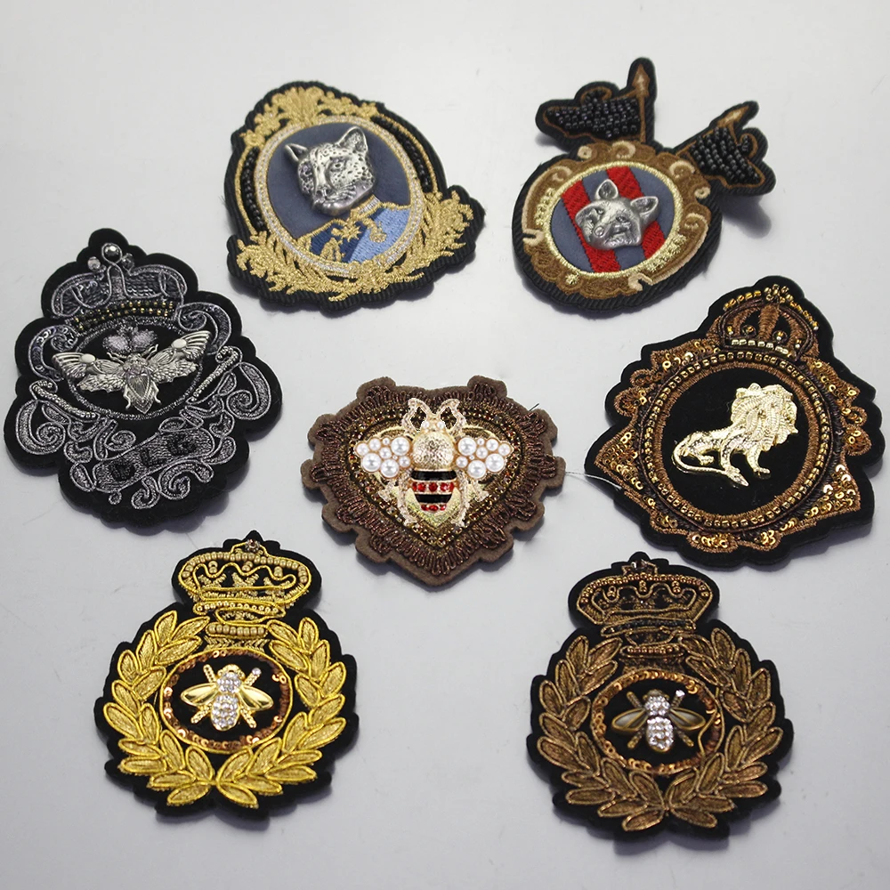 Аппликация для зубной щетки с золотистой короной сердцем львом|Заплатки| |