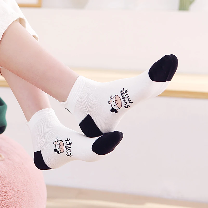 

1 Pair Cow Print Socks Woman Animal Cute Cartoon Black White Spots Cotton Casual Wholesale Summer Kawaii Socks Female