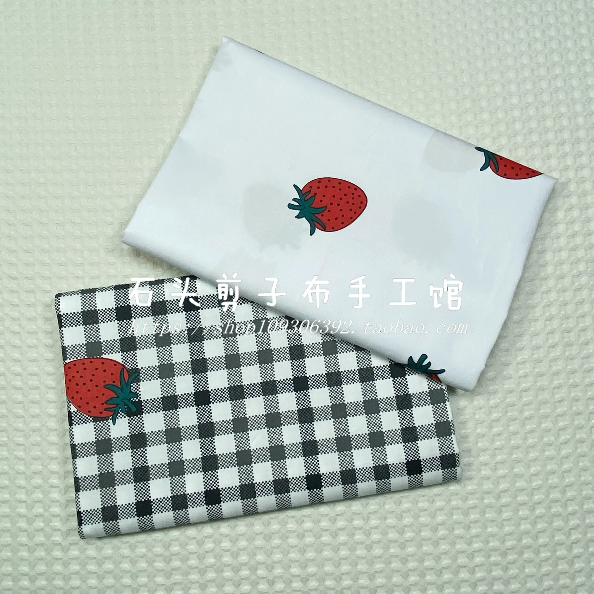 

50*160cm Strawberry Printed Cotton Twill Bedding Decoration Handmade DIY Clothes Tablecloth Cotton Fabric