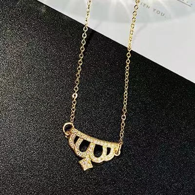 

Crown Look Pendant Necklace Simple Golden Women Crystal Clavicle Chain Gift Wholesale