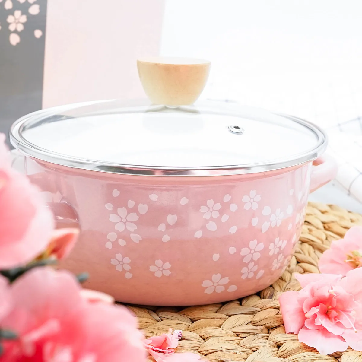 Кастрюля розовая эмалированная для супа 20 см 2 л|Кастрюли и бульона| |