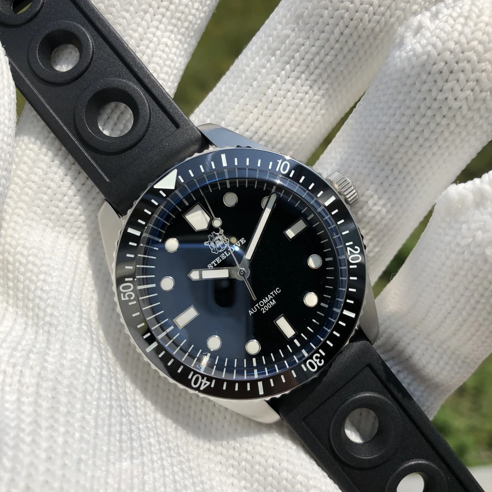 Часы мужские механические с автоподзаводом сапфировым стеклом Seiko-NH35 мм 200 |