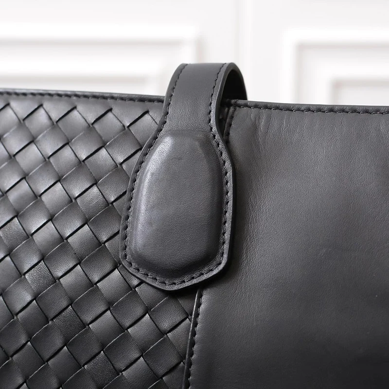 Сумка на плечо для мужчин роскошный Плетеный мессенджер из натуральной воловьей