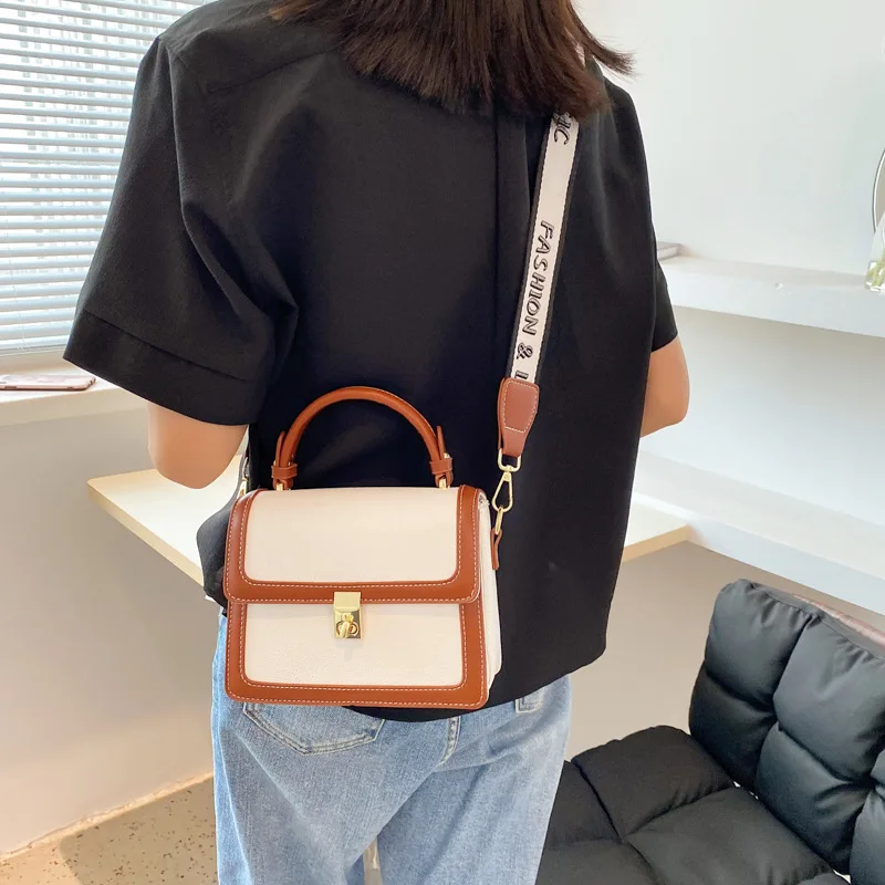 

Solid Color Classical PU Leather Flap Crossbody Bags for Women 2021 Travel Handbag and Purses Shoulder Simple Designer WB4570