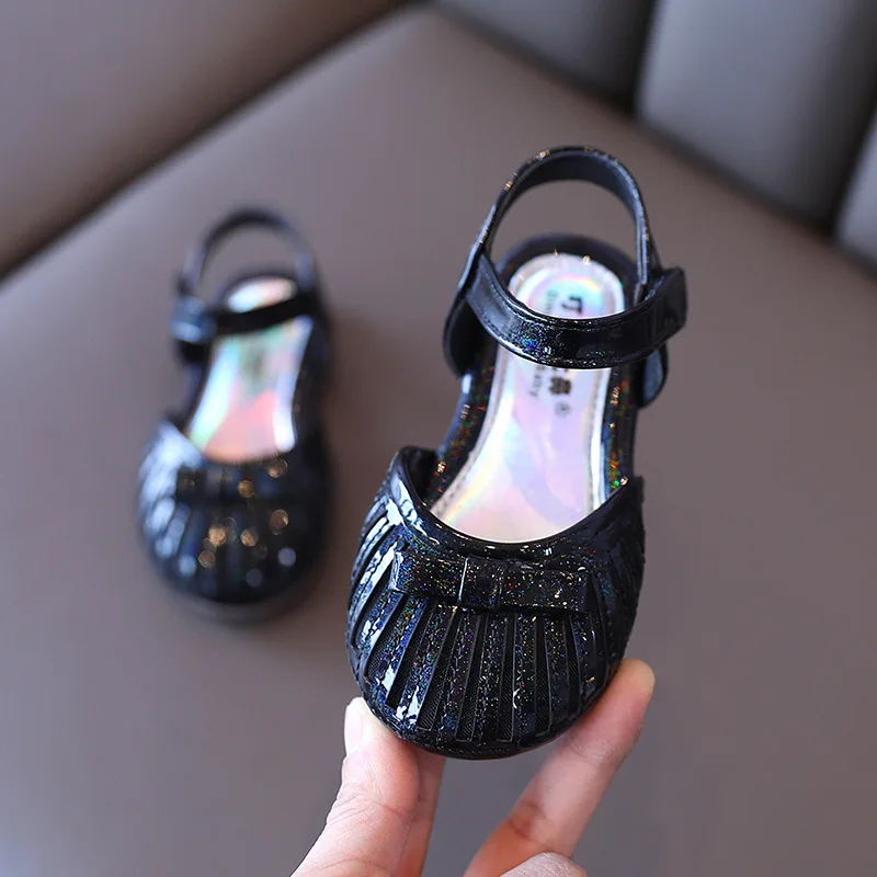 

2021 Summer Sandals for Girls Bow-tie Flat Sandals Children White Mary Janes Sandals Soft Bottom Breathable Closed Toe Shoes