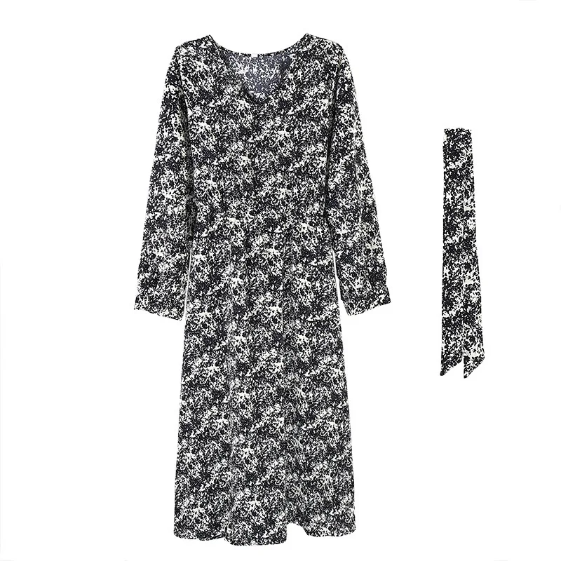 

High Waist Over-the-knee Women's Long Skirt 2020 Spring And Autumn Floral Chiffon Long-sleeved V-neck Waist Slimming Dress