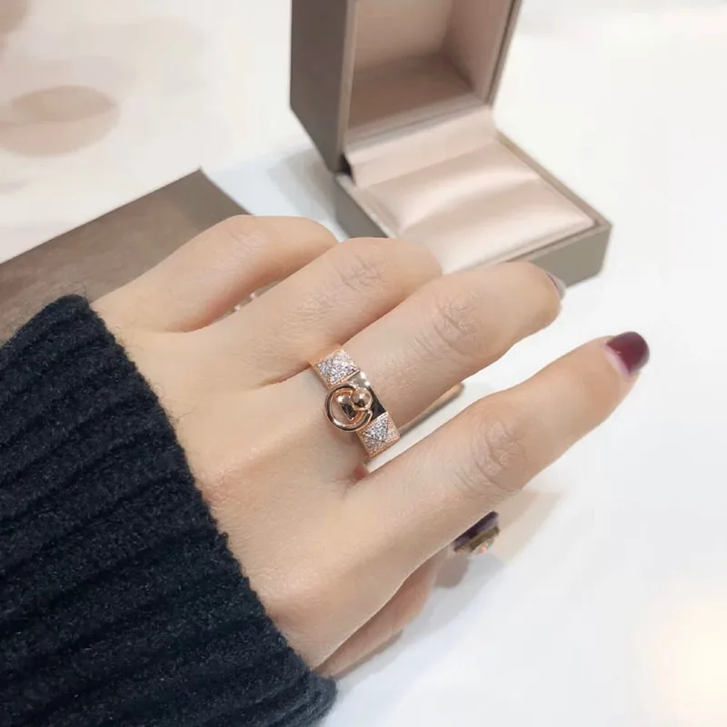 

2021 new arrival 925 sterling silver ring rhinestone Ring Brand Fashion Jewelry For Women engagement ring