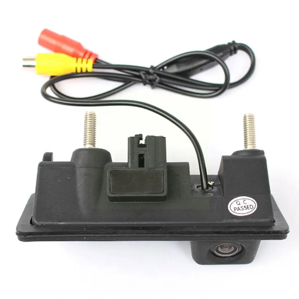 

1080p Ahd Car Rear View Camera For Vw Golf B6 B7 For Night Waterproof O2v3