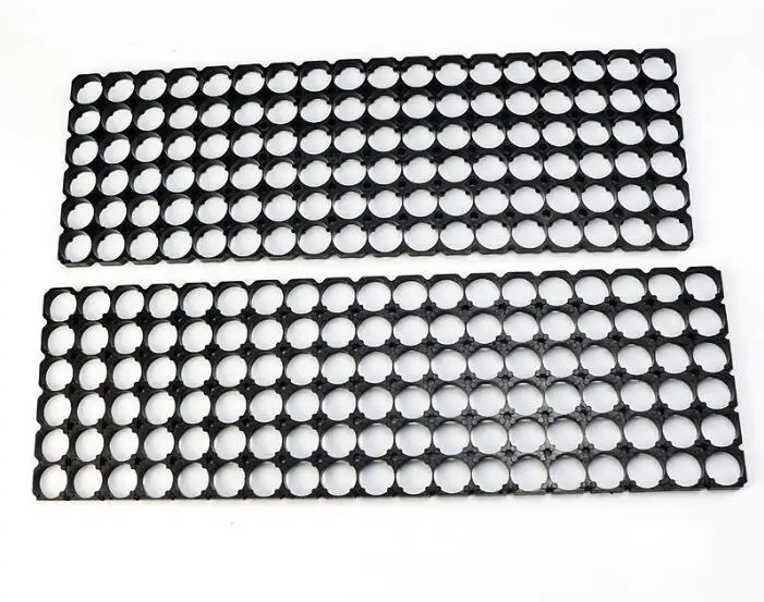 

400pcs/lot MasterFire 6*18 18650 Batteries Spacer Radiating Holder Bracket Black Plastic Battery Storage Box Holder Brackets