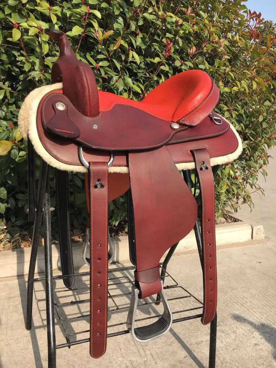 Aoud Saddlery Horse Riding Saddle Cow Leather Integrated Saddle Cowboy Saddle Tourist Saddle Full Genuine Leather Comfortable