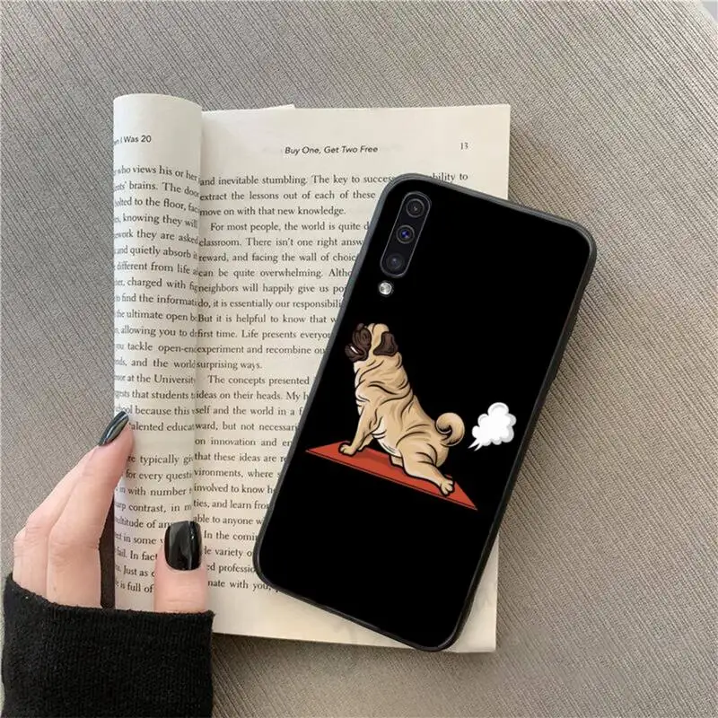 

Cute Cartoon Pug Animal Yoga Phone Case For Samsung galaxy S 9 10 20 A 10 21 30 31 40 50 51 71 s note 20 j 4 2018 plus