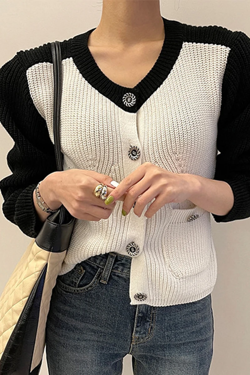 

VANOVICH Korean Style Women Cardigan Spring and Autumn New 2022 V-neck Ladies Cardigan Single-breasted Women Clothing Tops