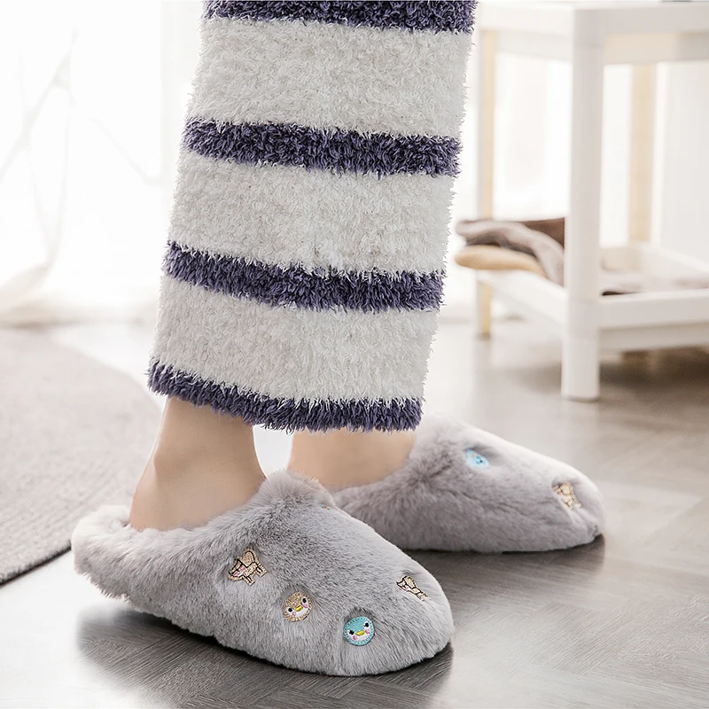 

Winter Rabbit Plush cute penguin warm women slippers outside thickened rubber bottom cotton indoor adult girl shoes slippers