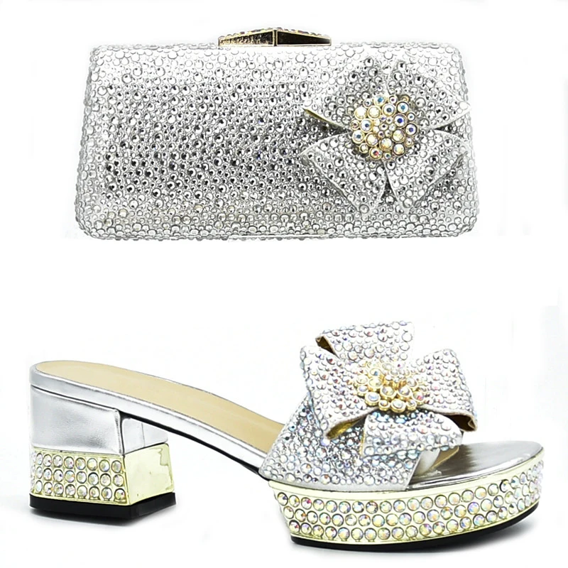 Комплект из туфель и сумочки в африканском стиле Итальянский комплект