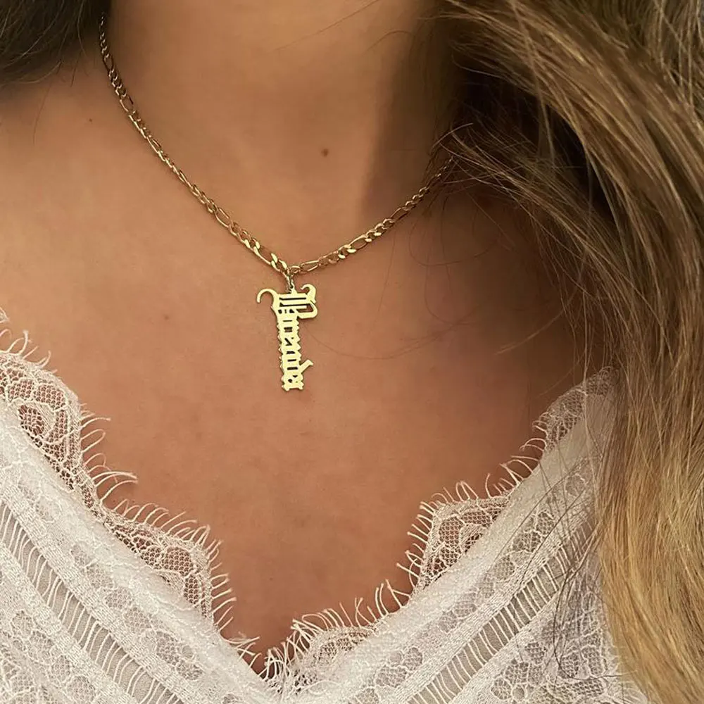 

Mini-World Ladie Fashion Necklace Customized Name Old English Vertical Stainless Steel Pendant Figaro Chain Necklace Tassel Gift