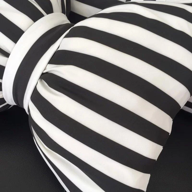 Подушка с бантом в черно-белую полоску фото реквизит милая Корейская для