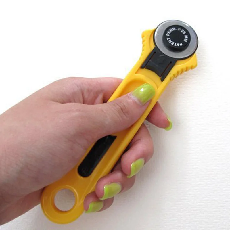 

Arts Crafts Sewing Accessories Cloth Rotary Cutter DIY Cutting Tool Roller Wheel Round Knife Leather Paper Fabric Patchwork