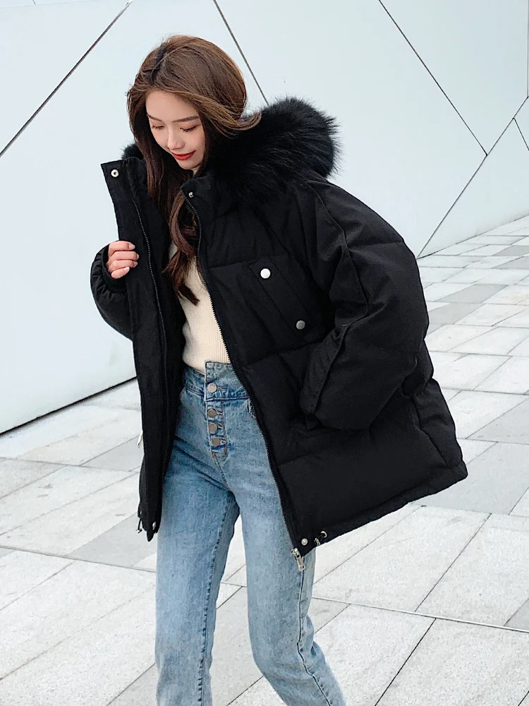 2021 new white loose women's winter down cotton padded jacket leisure bread jacket thickened short cotton padded jacket